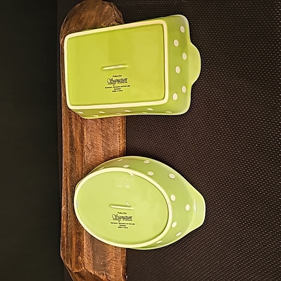 Signature Kitchen Ware - Picture 2 of 3